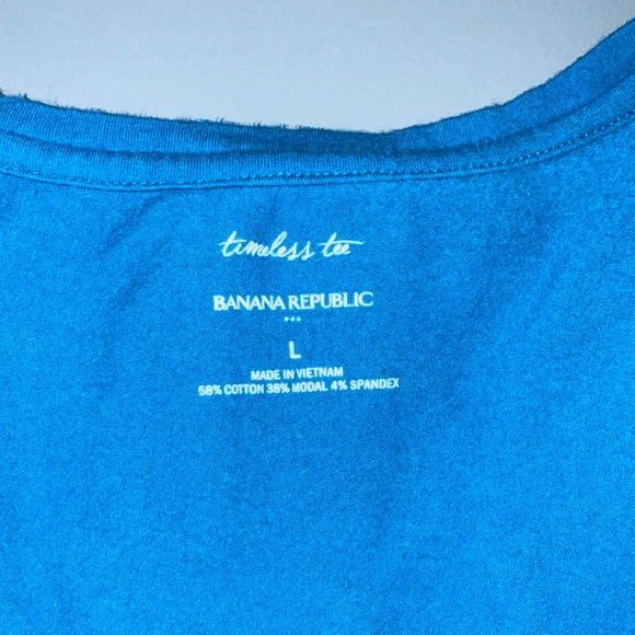 Banana Republic Timeless Tees set of 2 - Picture 2 of 10
